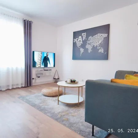 Lumani Apartment Zagreb With Free Parking Exterior photo